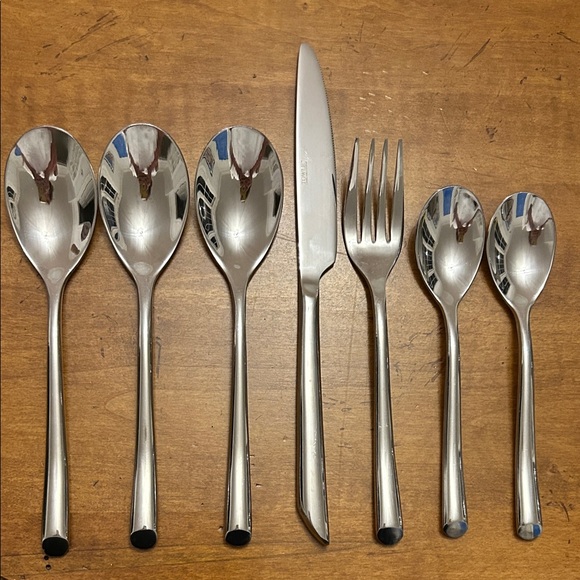 Towel Living Wave Flatware - Replacements - Picture 1 of 4